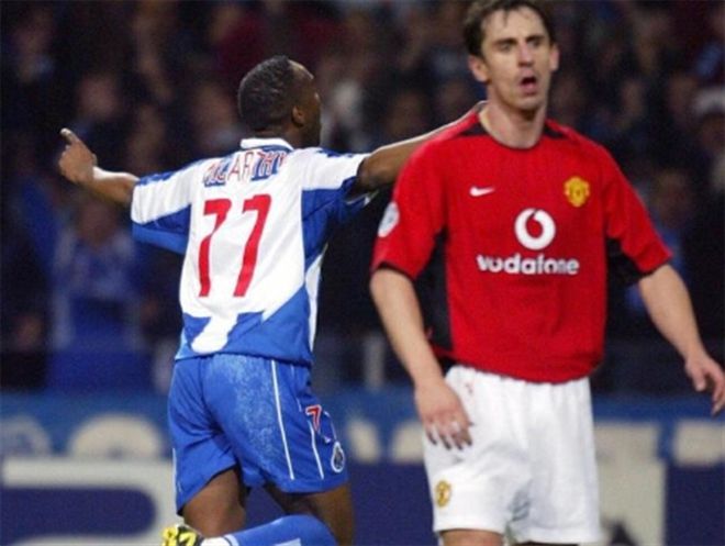 新型足球学 新型足球学