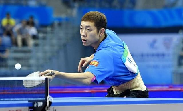 论在场上还 论在场上还