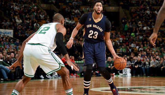 里抢下球权 里抢下球权